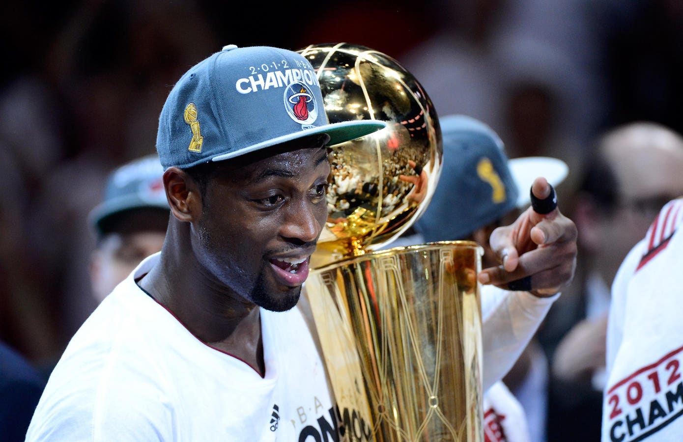 NBA legend Dwyane Wade gave his thoughts on the NBA Finals series between the New York Knicks and San Antonio Spurs ahead of Wednesday’s nail-biting G