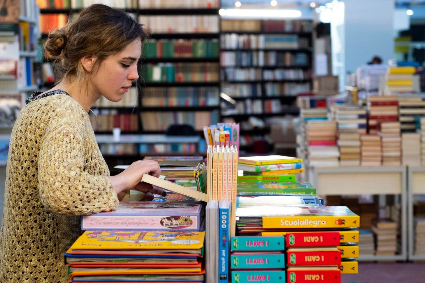 The owner of Allie Rose Co. has said she’ll abandon her trademark for a popular BookTok phrase.