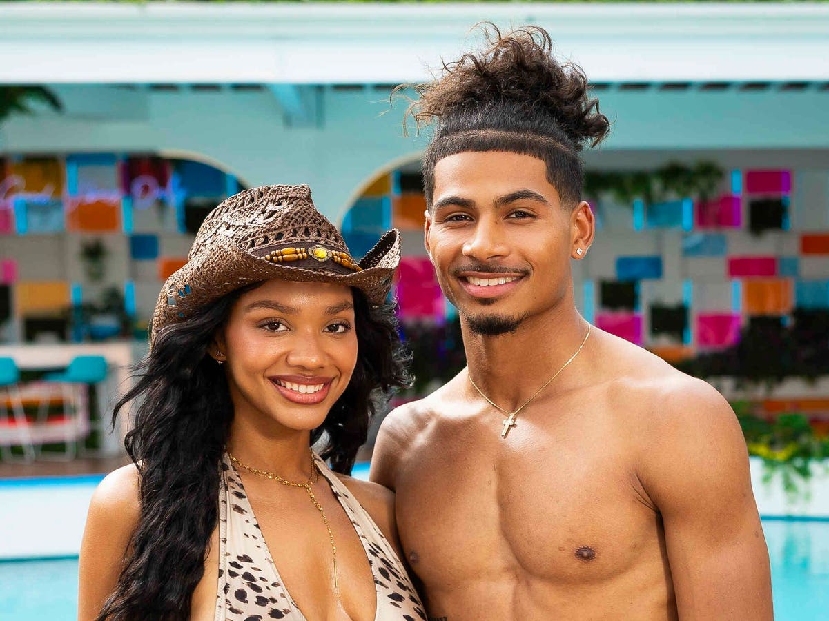 Brands offered 'Love Island USA' contestant Melanie free products to leave Sincere. But she can't collect. An entertainment litigator explains why.