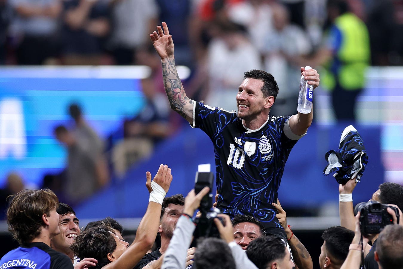 The start time, TV channels, and overall viewing guide for the World Cup final on Sunday afternoon at MetLife Stadium. Argentina won the last men's Wo