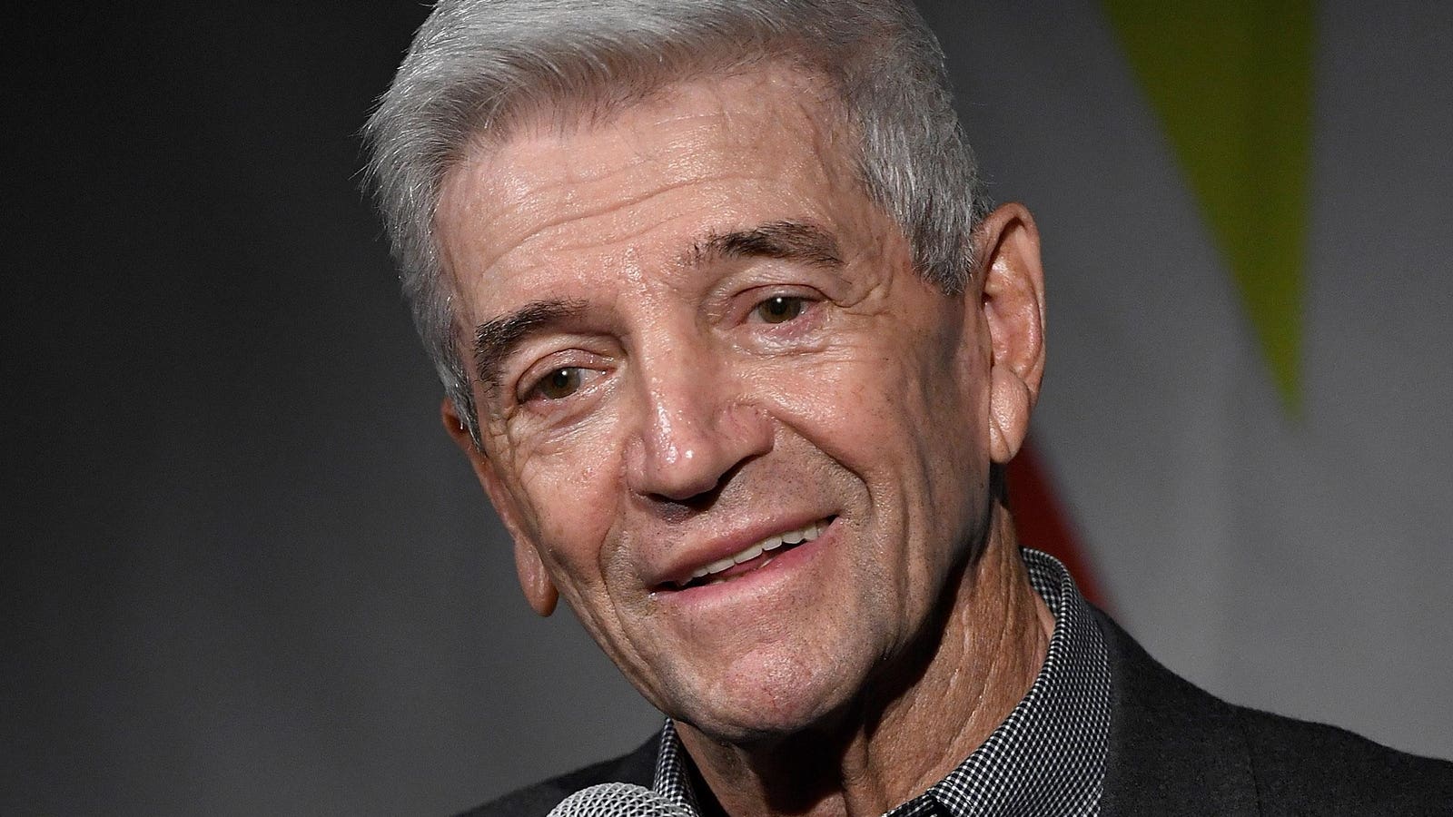 Stand-up comedy great Tom Dreesen, who was an longtime opening act for Frank Sinatra and made hundreds of television appearances, has died.